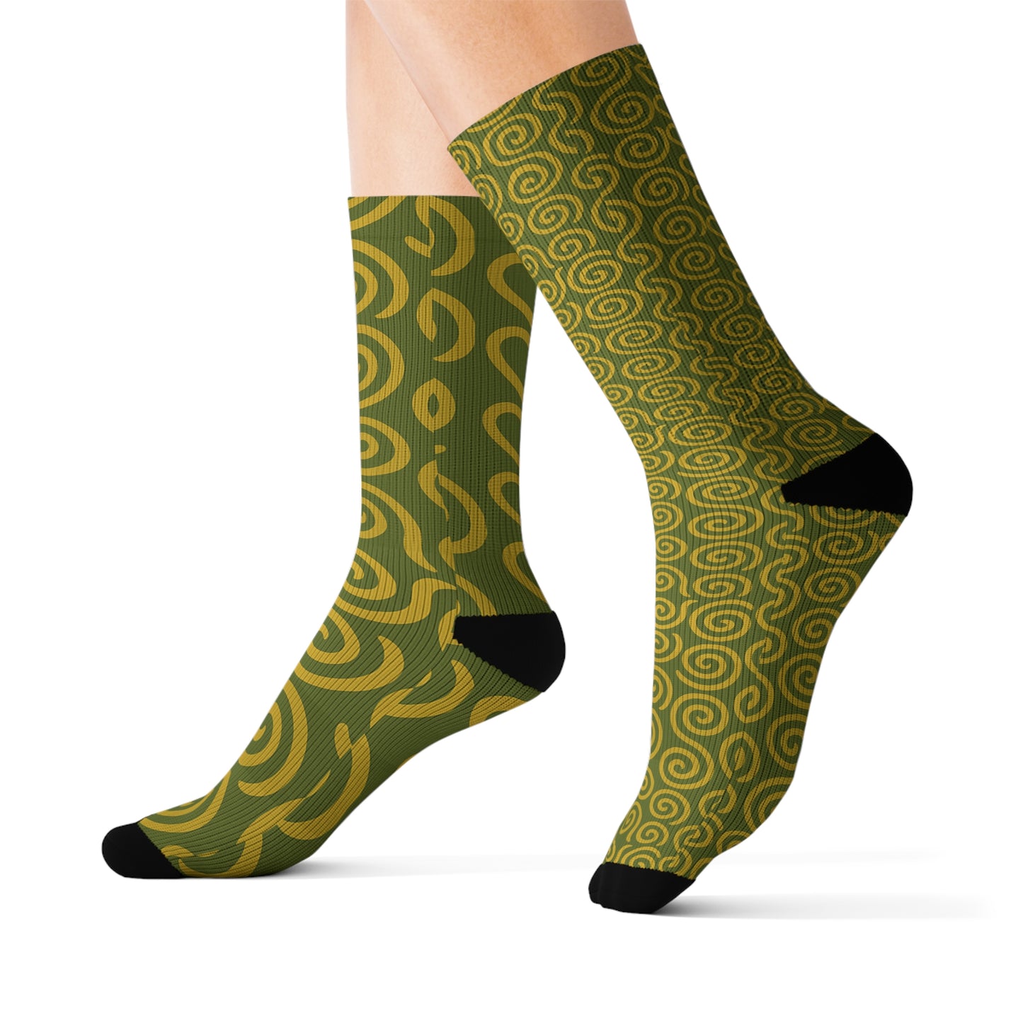 Signal Lock: Calcetines Resonance, calzado de sublimación único, calcetines con estampado vibrante, diseño geométrico vintage y moderno, regalo para hombres y mujeres, amantes de la moda.